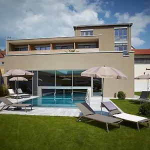 Hotel Weisses Ross, Illschwang